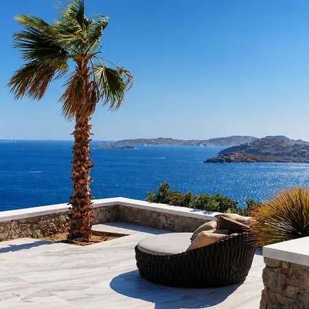 Zahra Mykonos
