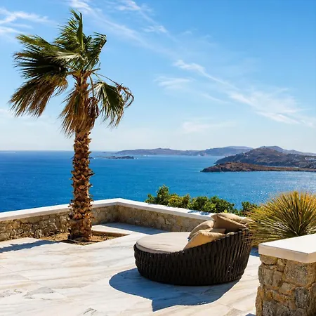 Zahra Mykonos